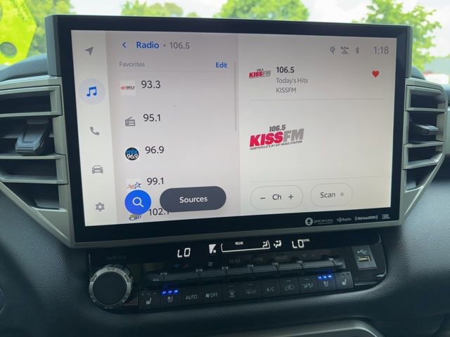 Used 2024 Toyota Sequoia Limited w/ Tow Technology Package AWD/4WD image 37