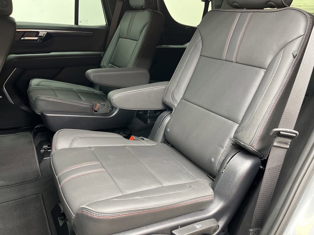 Used 2025 Chevrolet Tahoe RST w/ Comfort Package RWD image 21