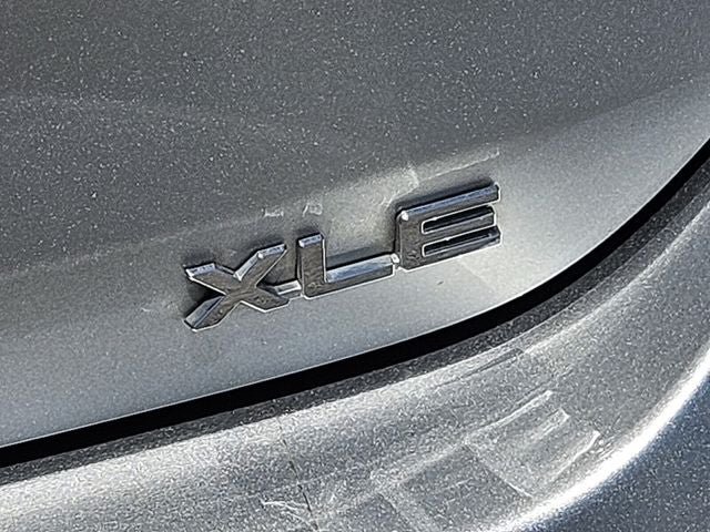 Used 2024 Toyota Highlander XLE FWD image 43