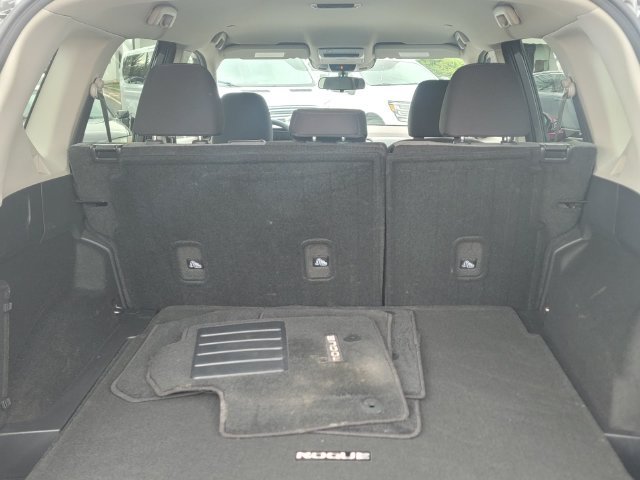 Used 2023 Nissan Rogue SV AWD/4WD image 12