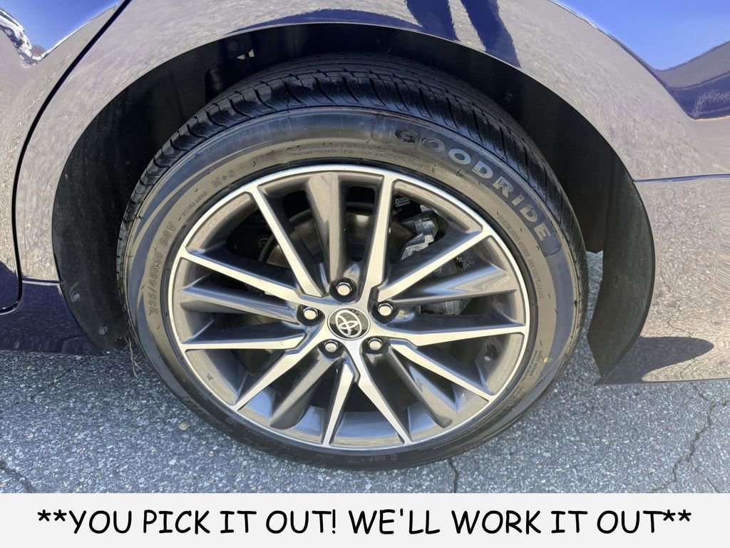 Used 2022 Toyota Camry XLE FWD image 11