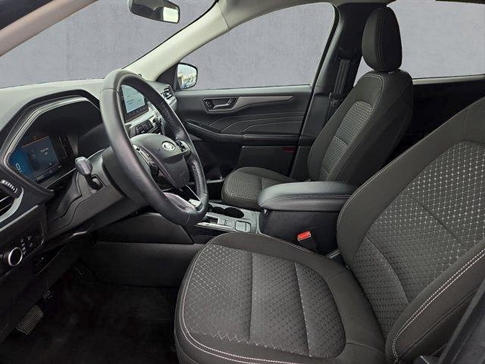 Certified 2023 Ford Escape Active AWD/4WD image 10