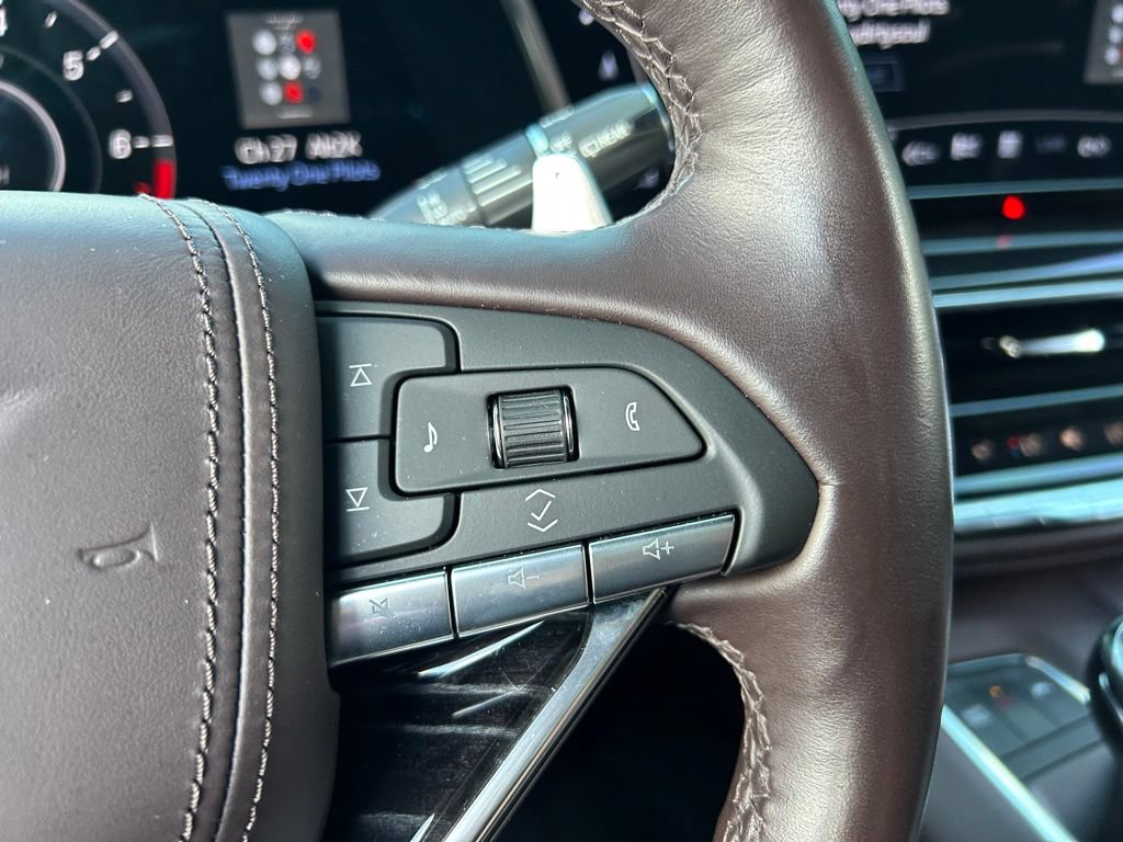 Used 2023 Cadillac Escalade V w/ LPO, ONYX Package AWD/4WD image 30