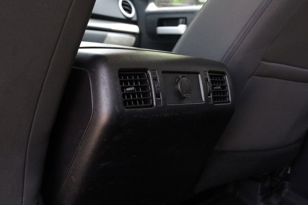 Used 2014 Toyota Tundra SR5 w/ SR5 Upgrade Package RWD image 12