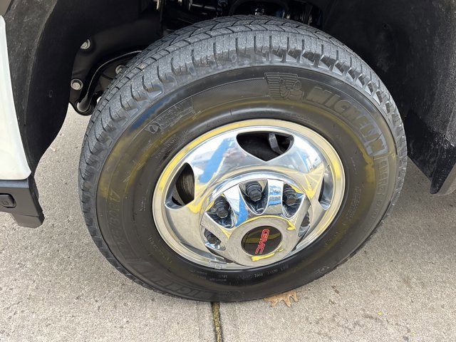 Used 2023 GMC Sierra 3500 Denali image 14