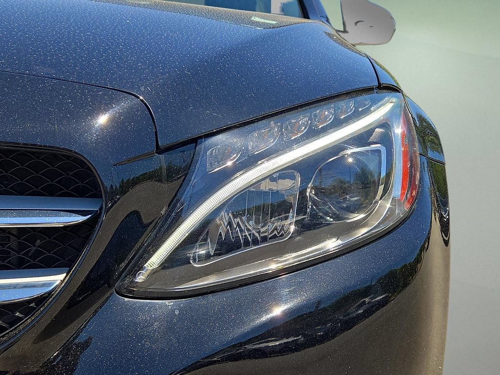 Used 2015 Mercedes-Benz C 300 4MATIC Sedan w/ Multimedia Package image 9
