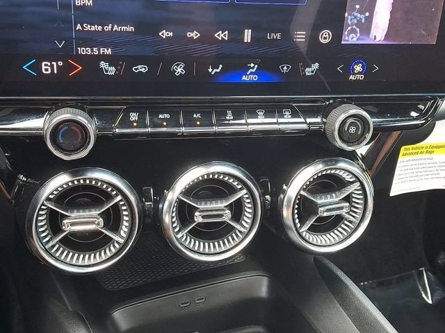 Used 2024 Chevrolet Blazer EV LT AWD/4WD image 18