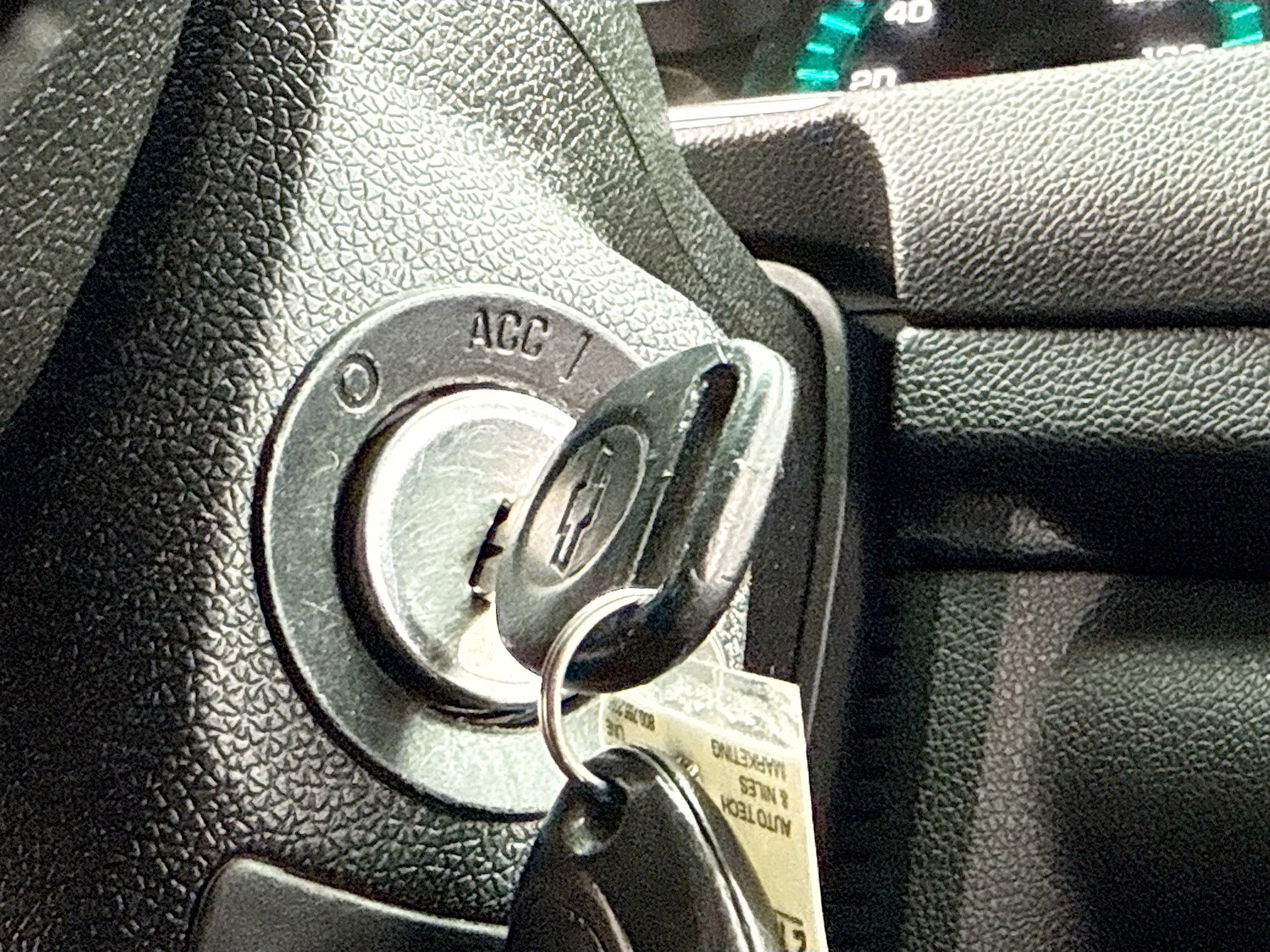 Used 2017 Chevrolet Traverse LT image 9