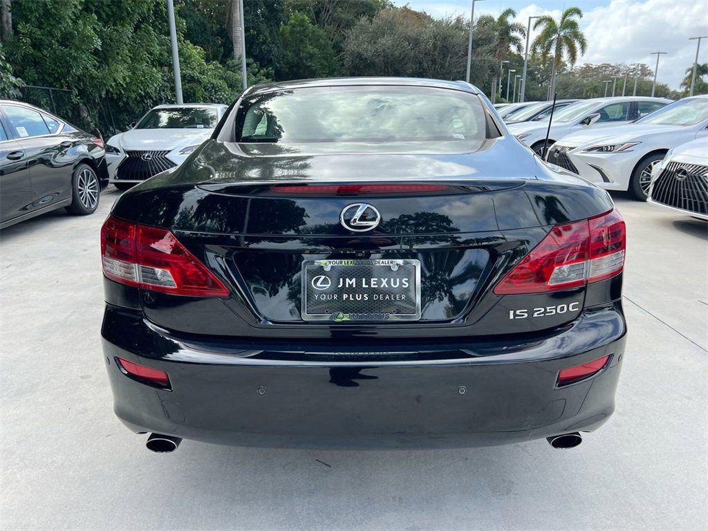 Used 2015 Lexus IS 250C image 6