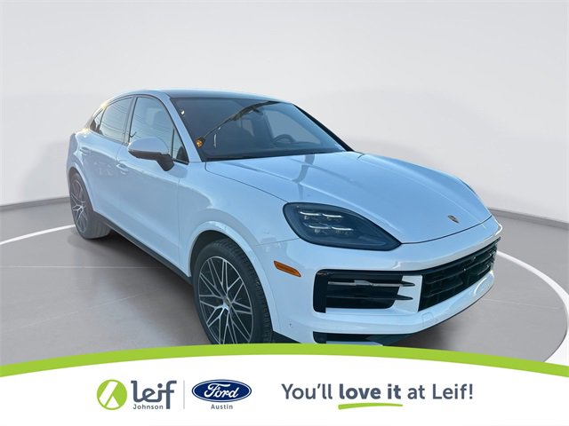Used 2024 Porsche Cayenne Coupe image 1