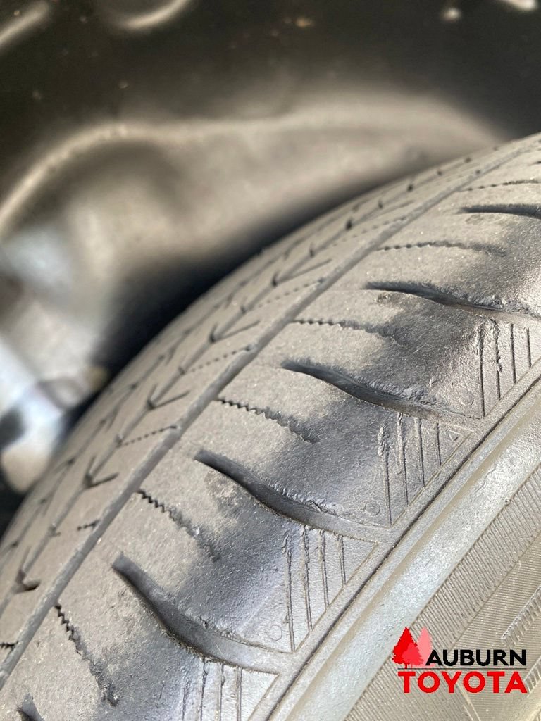 Used 2018 Honda Pilot Touring image 11