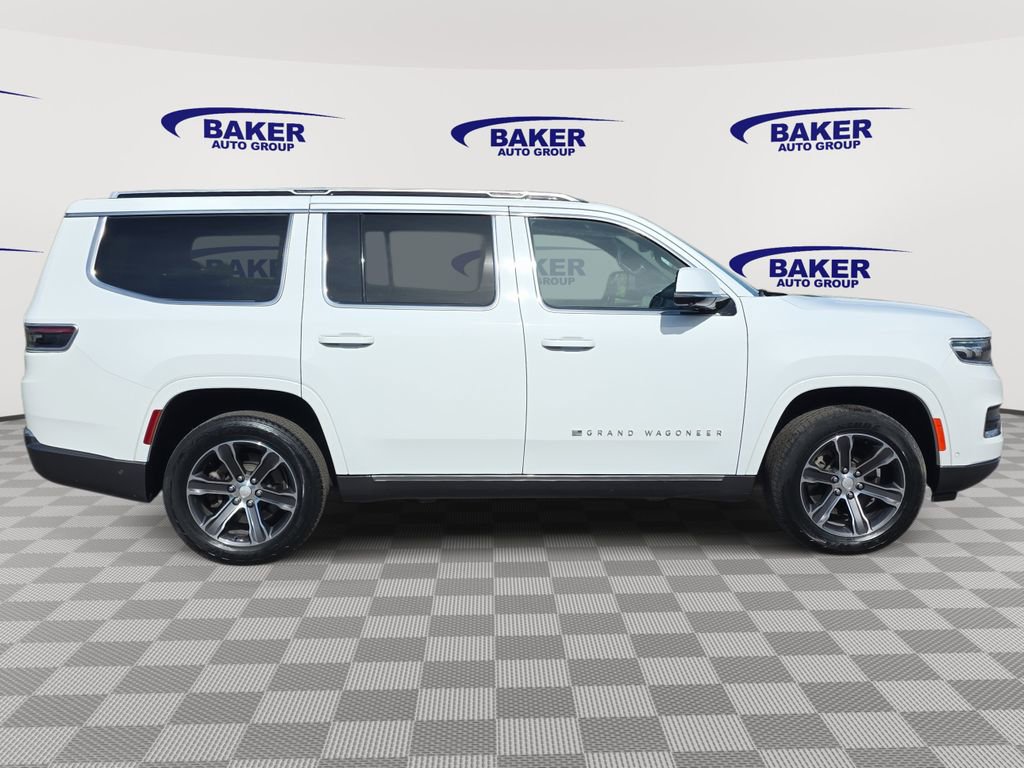 Used 2022 Jeep Grand Wagoneer Series I AWD/4WD image 4