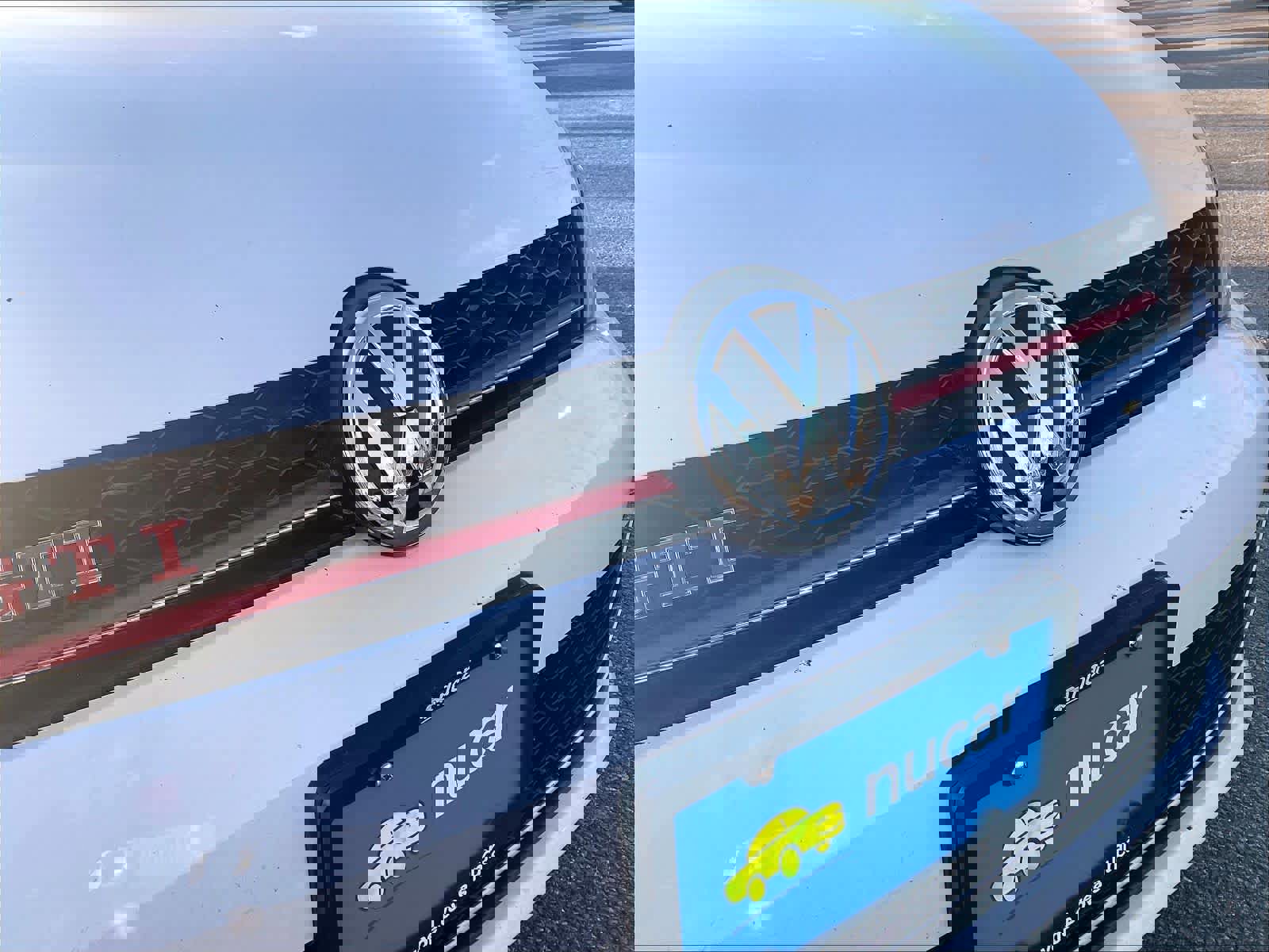 Used 2017 Volkswagen GTI SE image 28