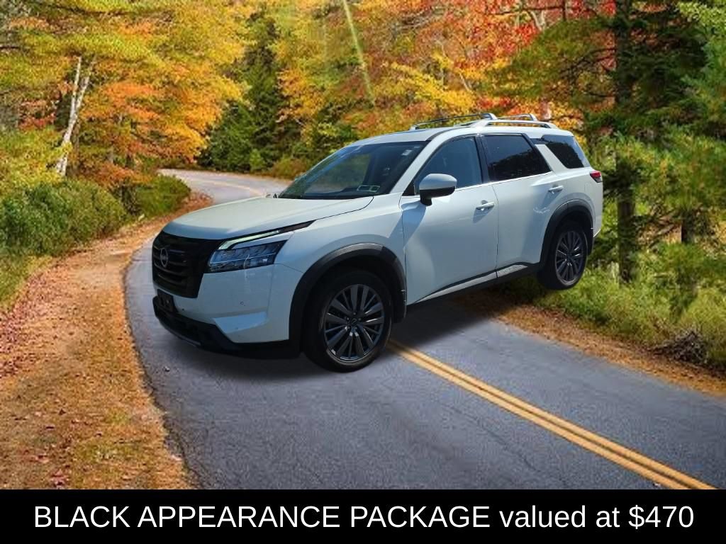 Used 2023 Nissan Pathfinder SL w/ SL Premium Package AWD/4WD image 4
