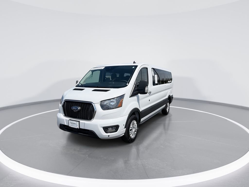 Used 2024 Ford Transit 350 XLT RWD image 4