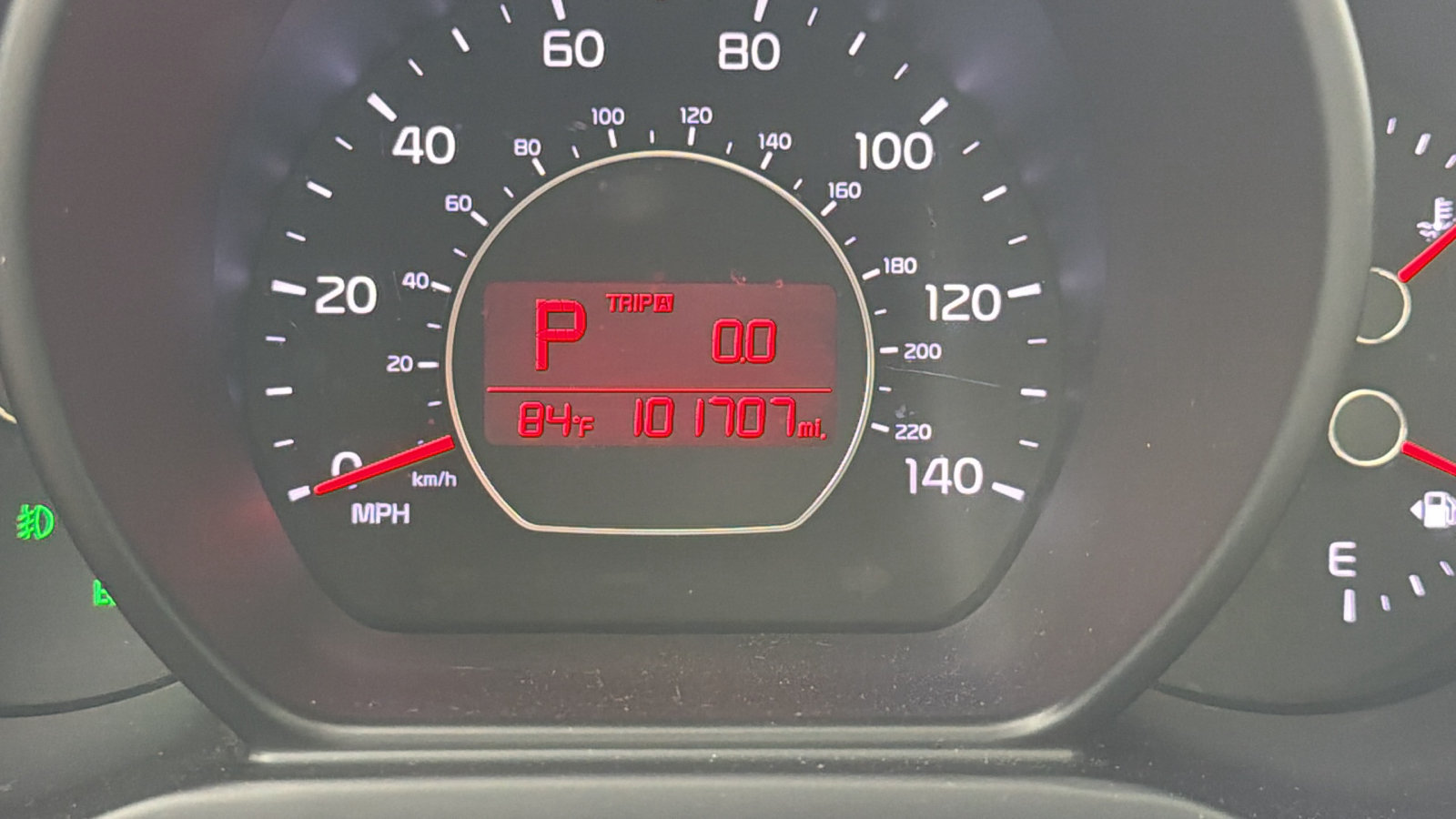 Used 2014 Kia Soul + w/ Primo Package FWD image 29