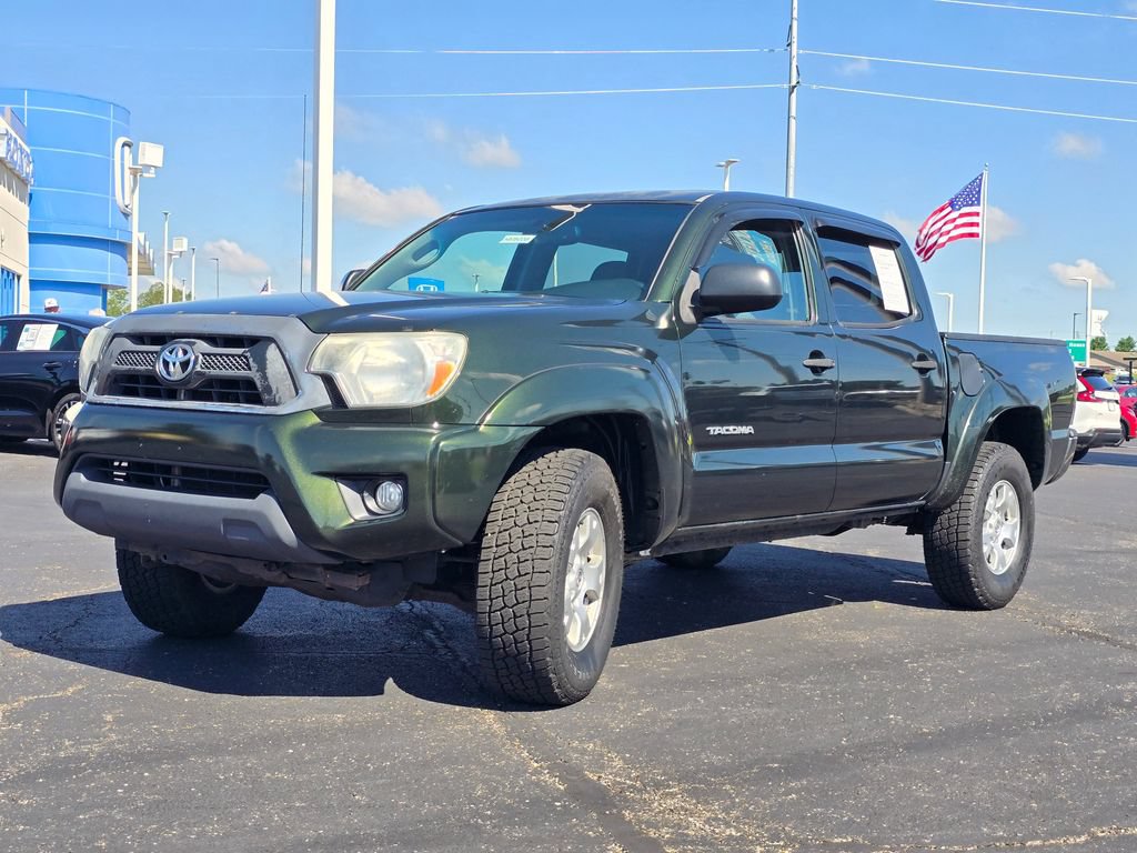 Used 2012 Toyota Tacoma 4x4 Double Cab w/ SR5 Pkg image 4