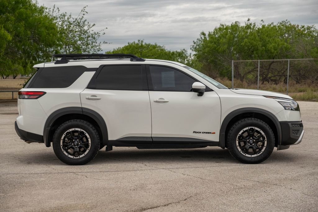 Used 2025 Nissan Pathfinder Rock Creek AWD/4WD image 8