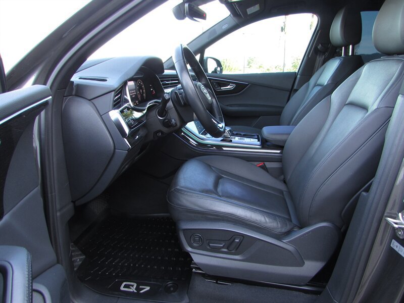 Used 2021 Audi Q7 3.0T Prestige w/ Prestige Package AWD/4WD image 10