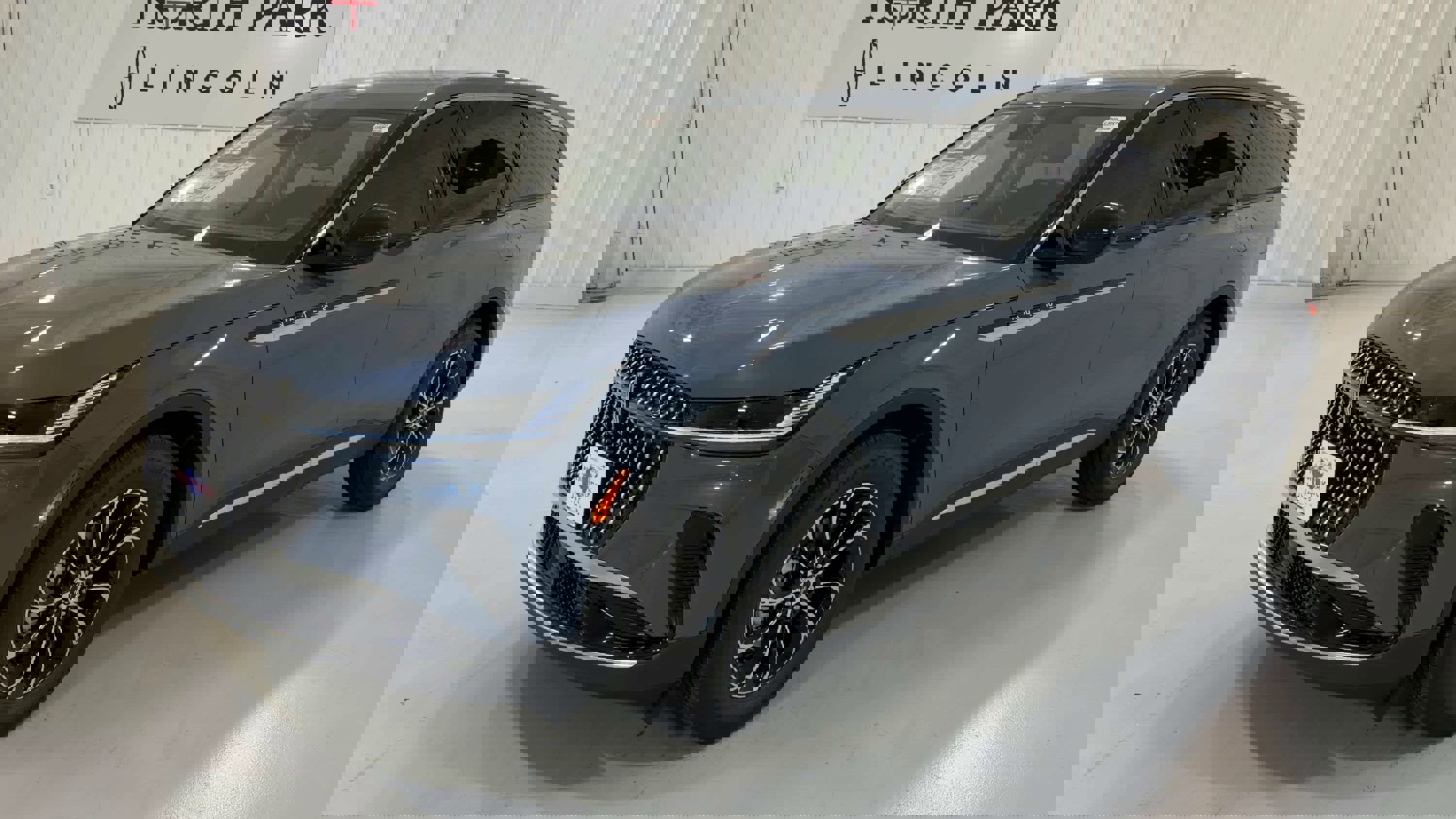 New 2026 Lincoln Nautilus Premier image 5