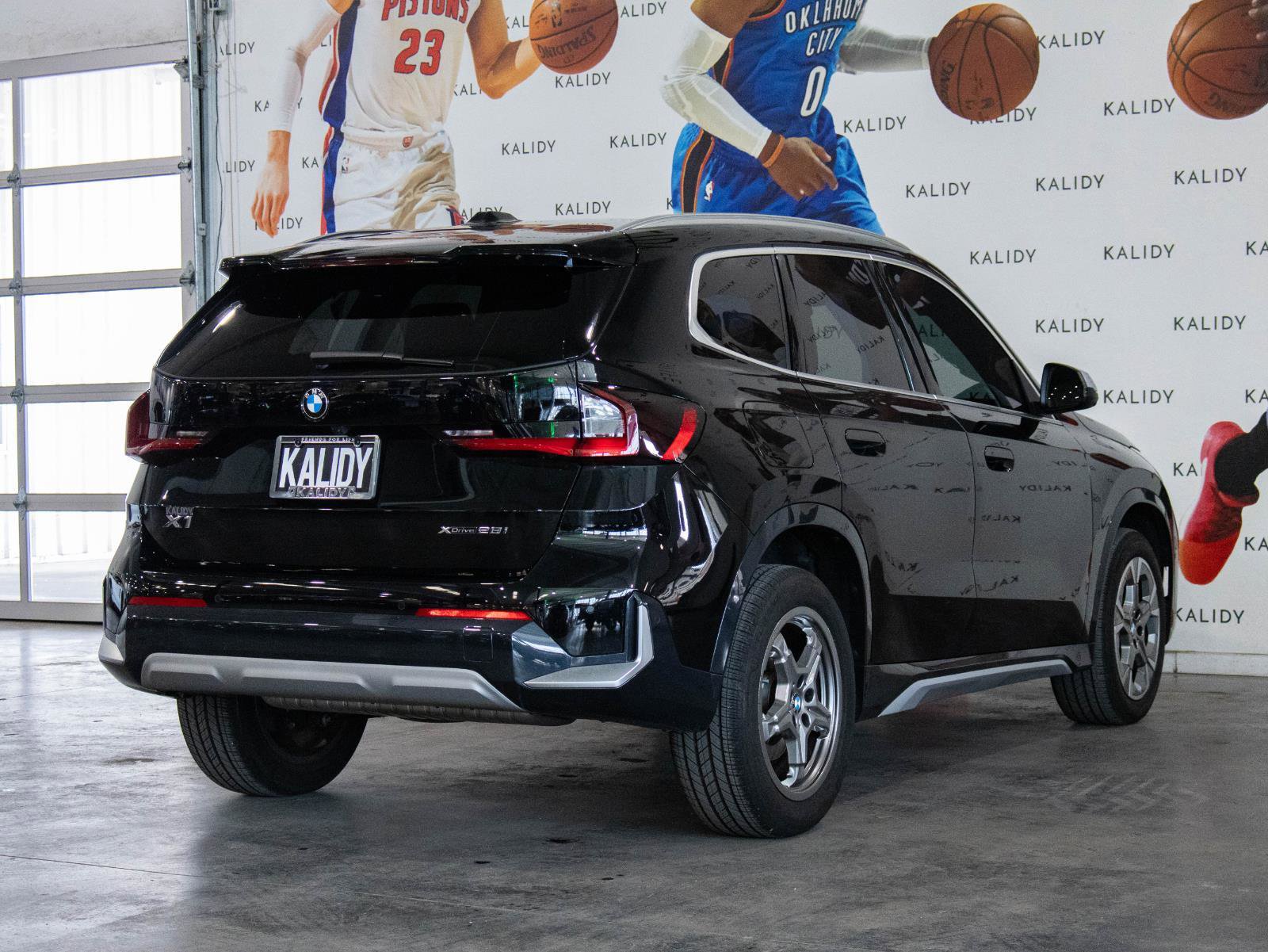 Used 2023 BMW X1 xDrive28i w/ Premium Package AWD/4WD image 25