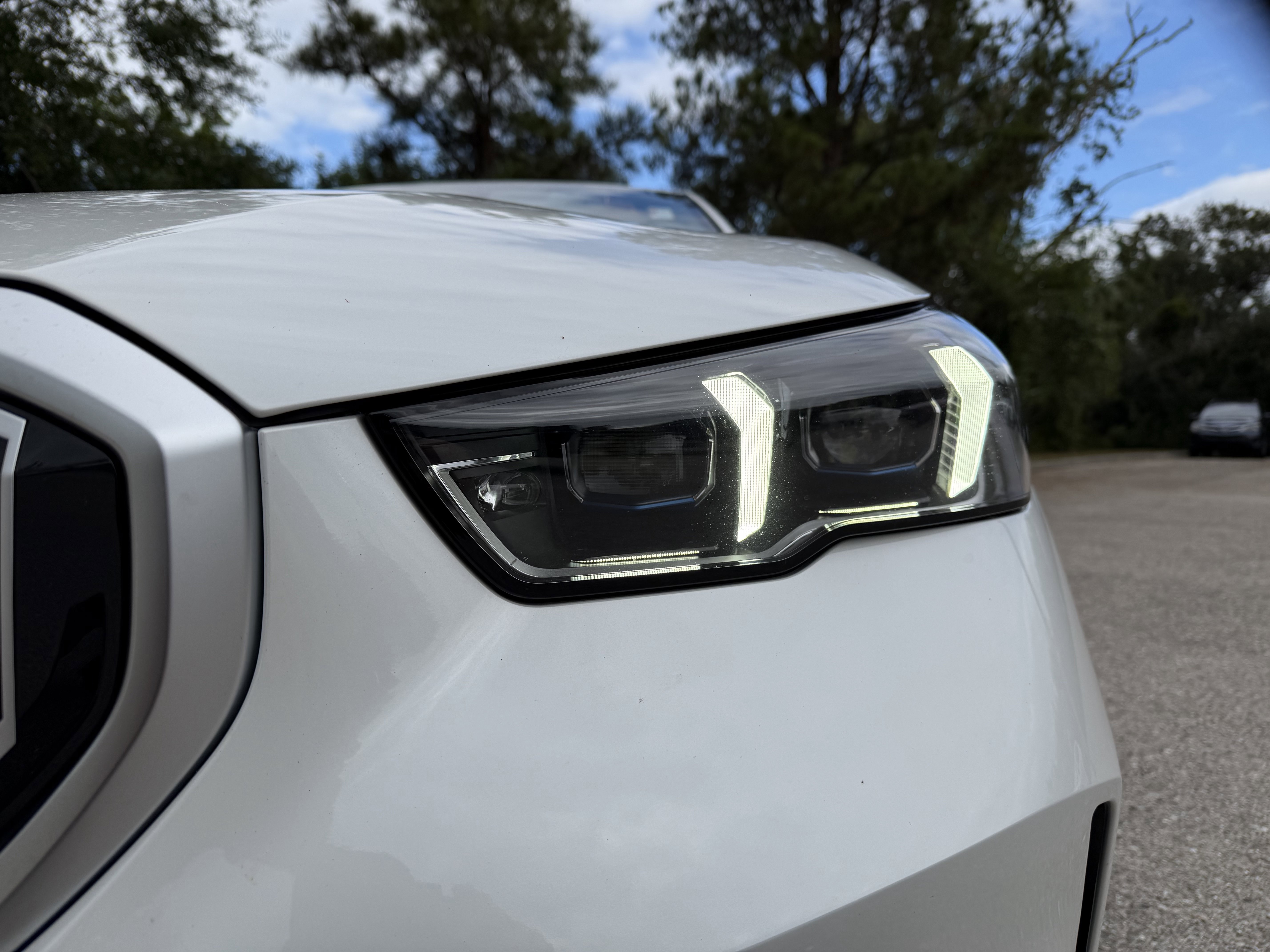 Used 2026 BMW 530i w/ Premium Package image 9