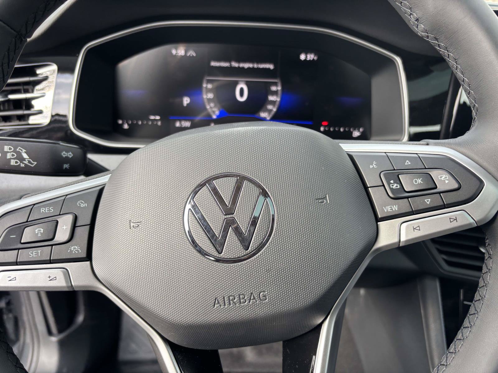New 2026 Volkswagen Jetta SE FWD image 17