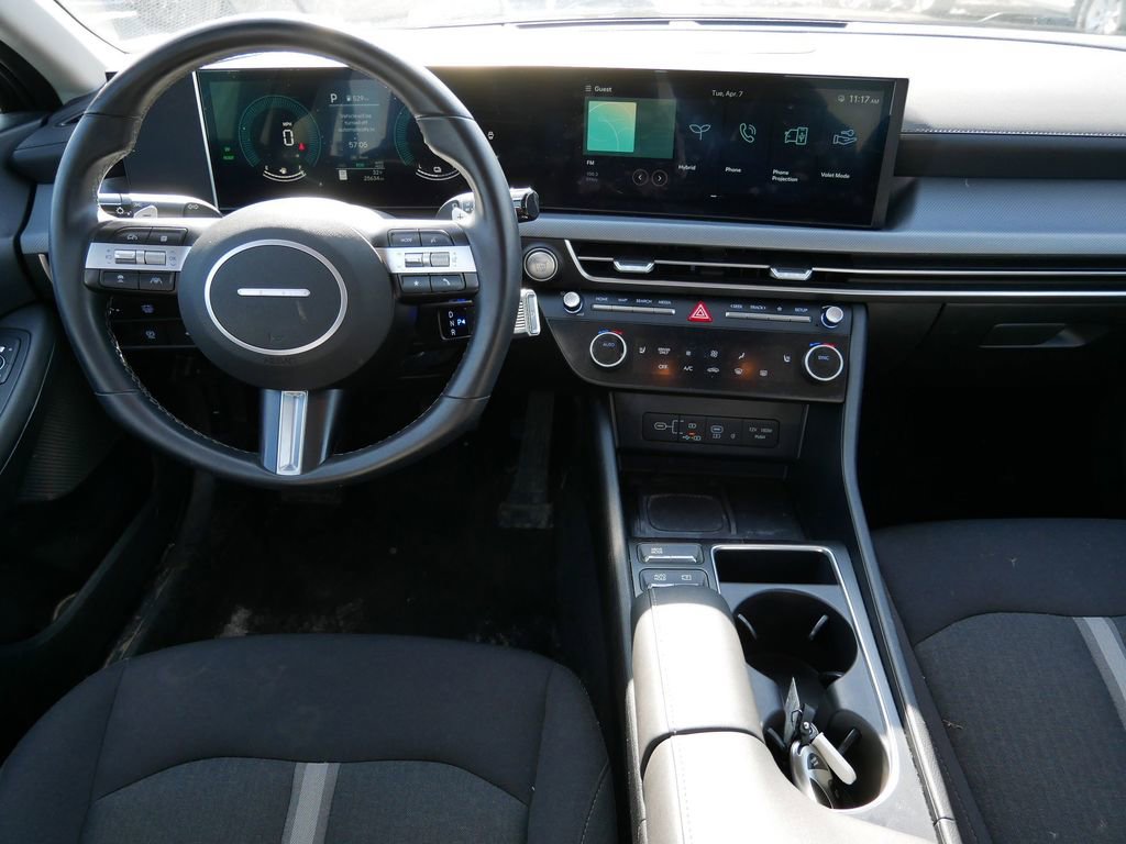 Used 2025 Hyundai Sonata SEL image 14