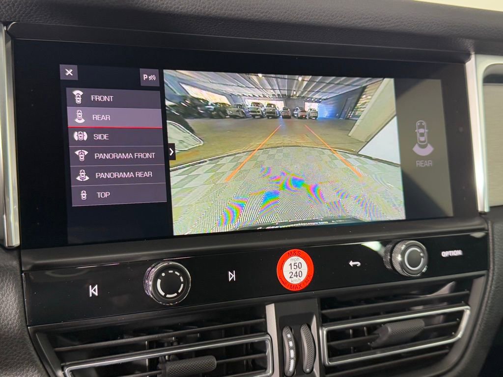 New 2026 Porsche Macan image 33