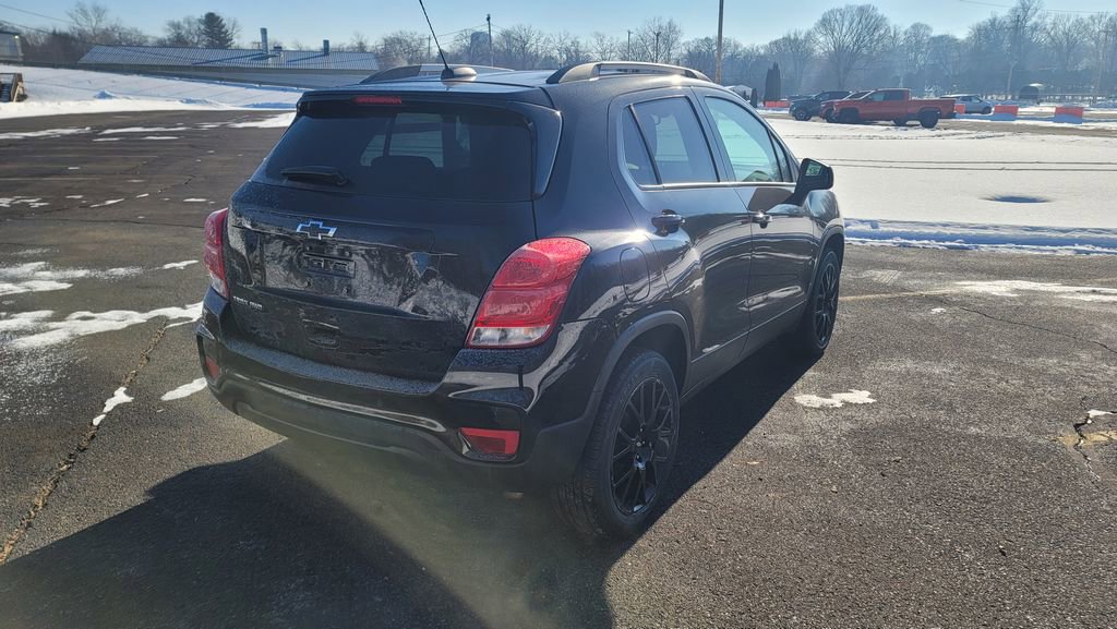 Used 2022 Chevrolet Trax LT w/ Driver Confidence Package image 12