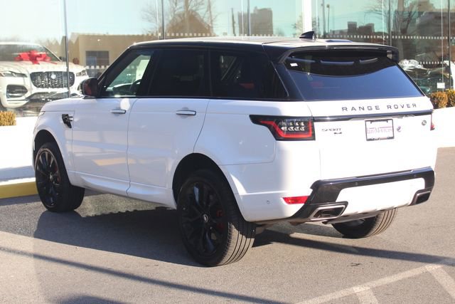 Used 2022 Land Rover Range Rover Sport HST image 11