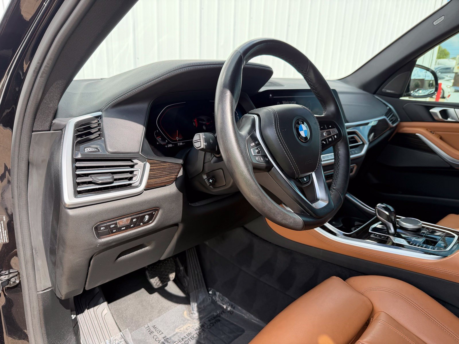 Used 2021 BMW X5 sDrive40i w/ Premium Package RWD image 23