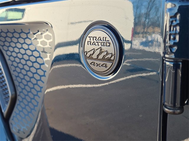 Used 2025 Jeep Gladiator Sport image 29