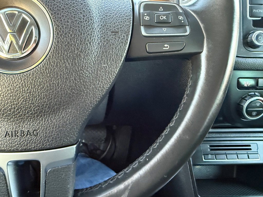 Used 2014 Volkswagen Tiguan SEL FWD image 26