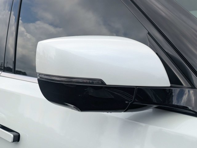 Used 2025 INFINITI QX80 Luxe RWD image 10
