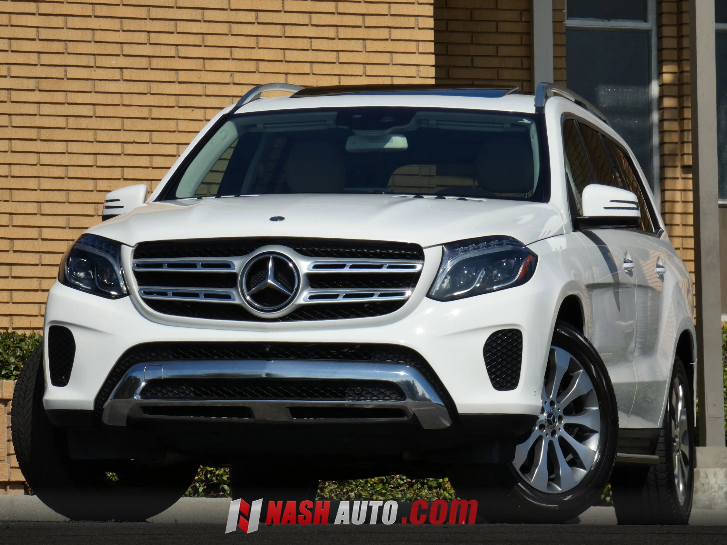 Used 2019 Mercedes-Benz GLS 450 4MATIC image 2