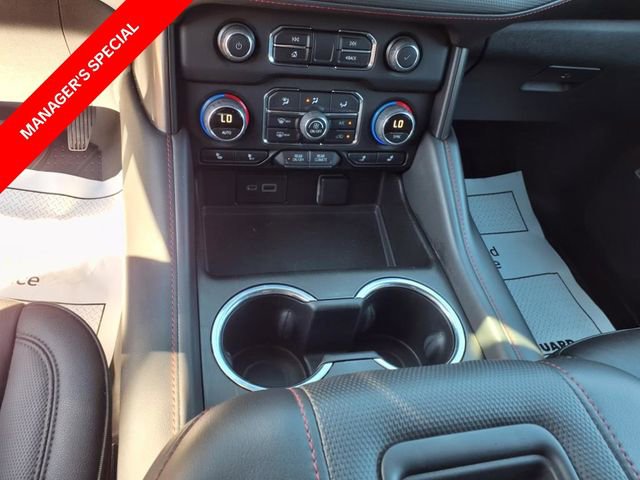 Used 2022 Chevrolet Suburban RST w/ Luxury Package image 18