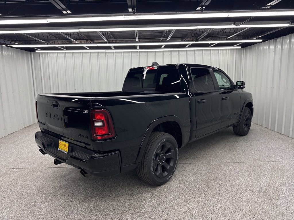 New 2026 RAM 1500 4x4 Crew Cab image 5