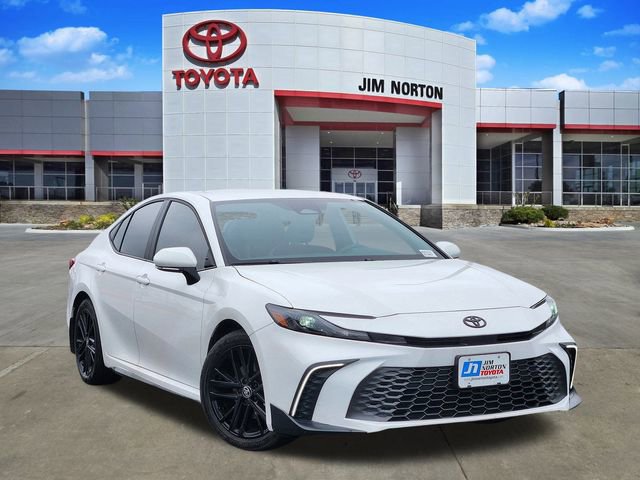 Used 2025 Toyota Camry SE