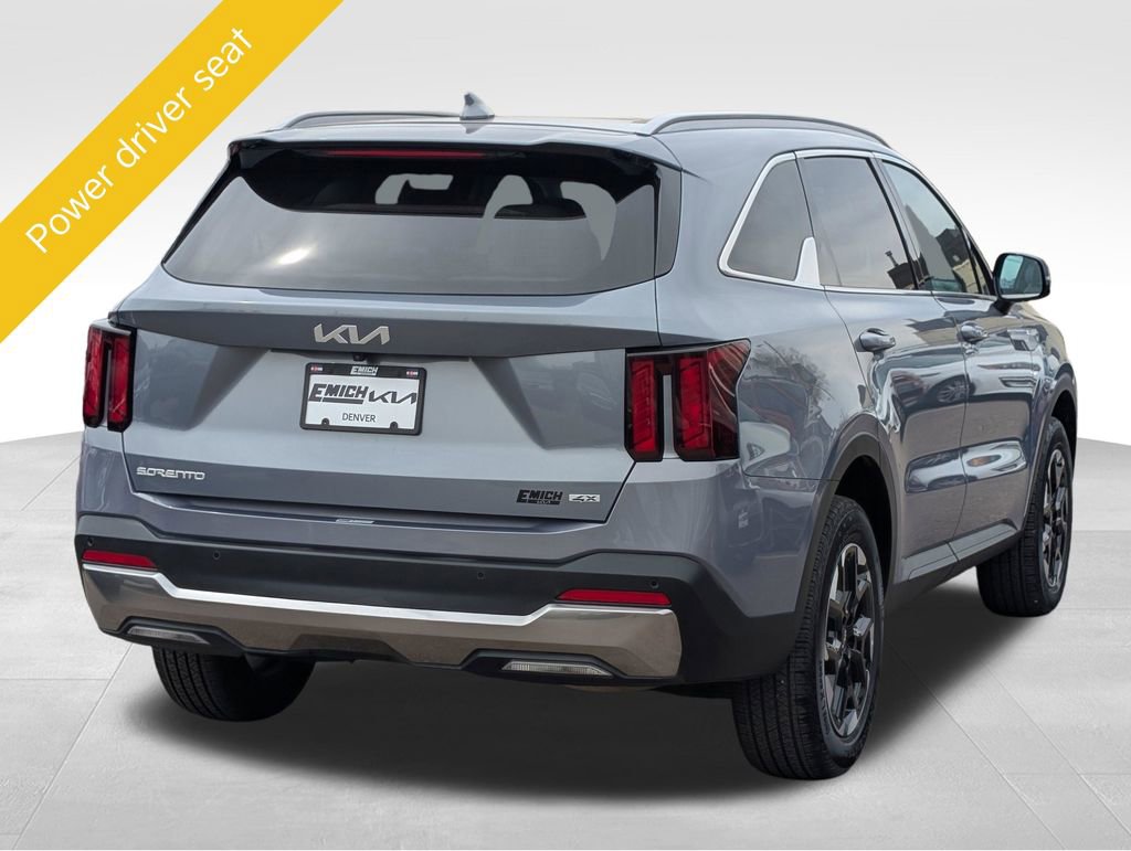 Certified 2025 Kia Sorento S w/ Panoramic Sunroof Package AWD/4WD image 6