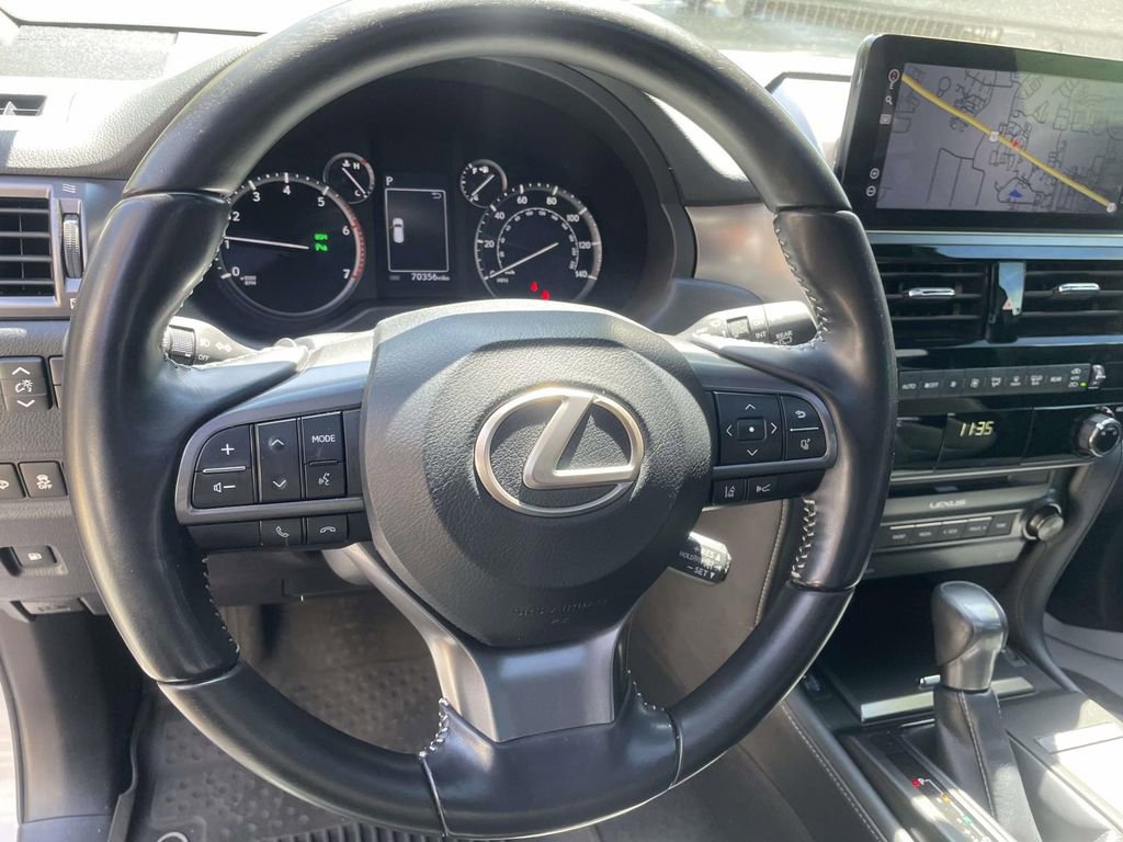 Used 2022 Lexus GX 460 w/ Black Line Special Edition image 13