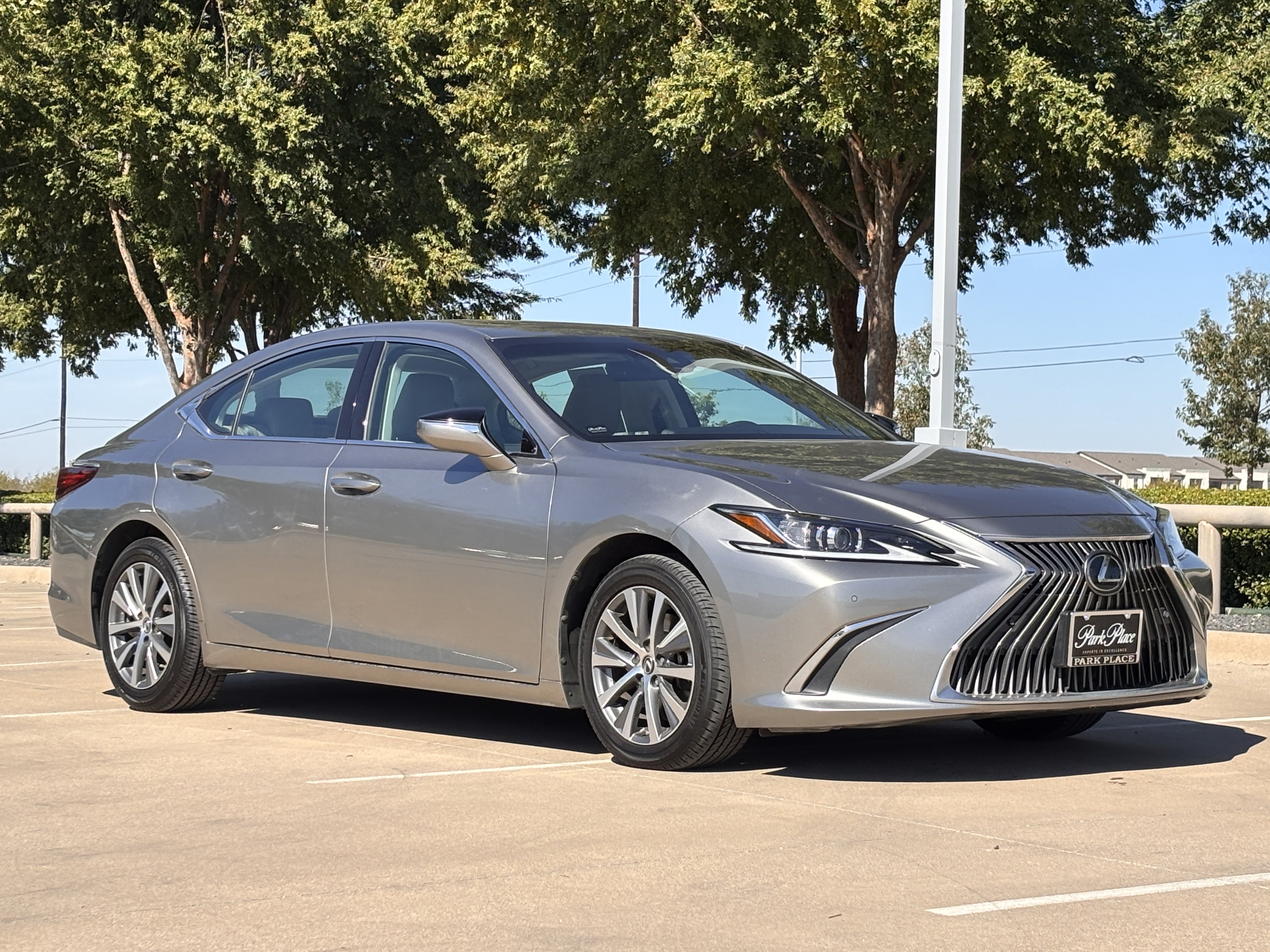 Used 2019 Lexus ES 350 w/ Premium Package FWD image 7