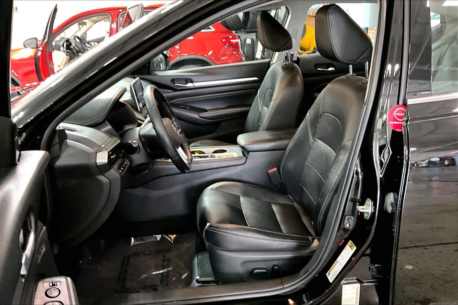 Used 2019 Nissan Altima 2.5 Platinum FWD image 9