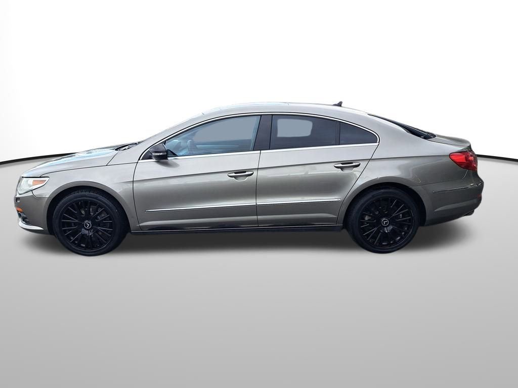 Used 2009 Volkswagen CC VR6 Sport image 2