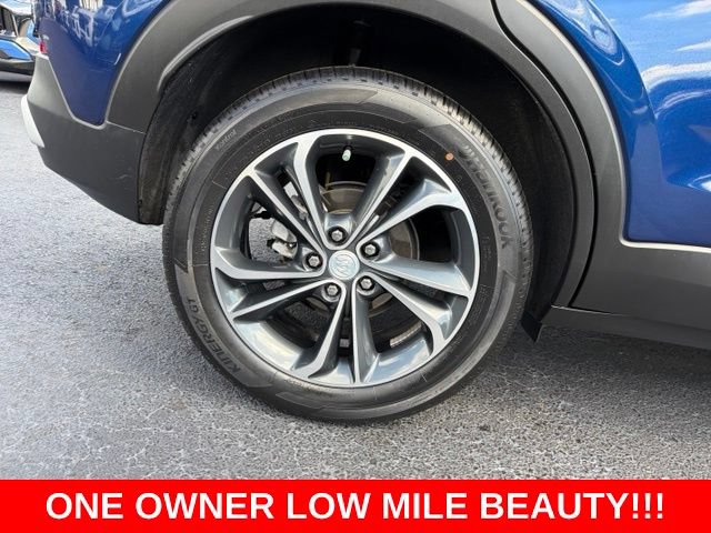 Used 2023 Buick Encore GX Select w/ Safety Package II AWD/4WD image 7