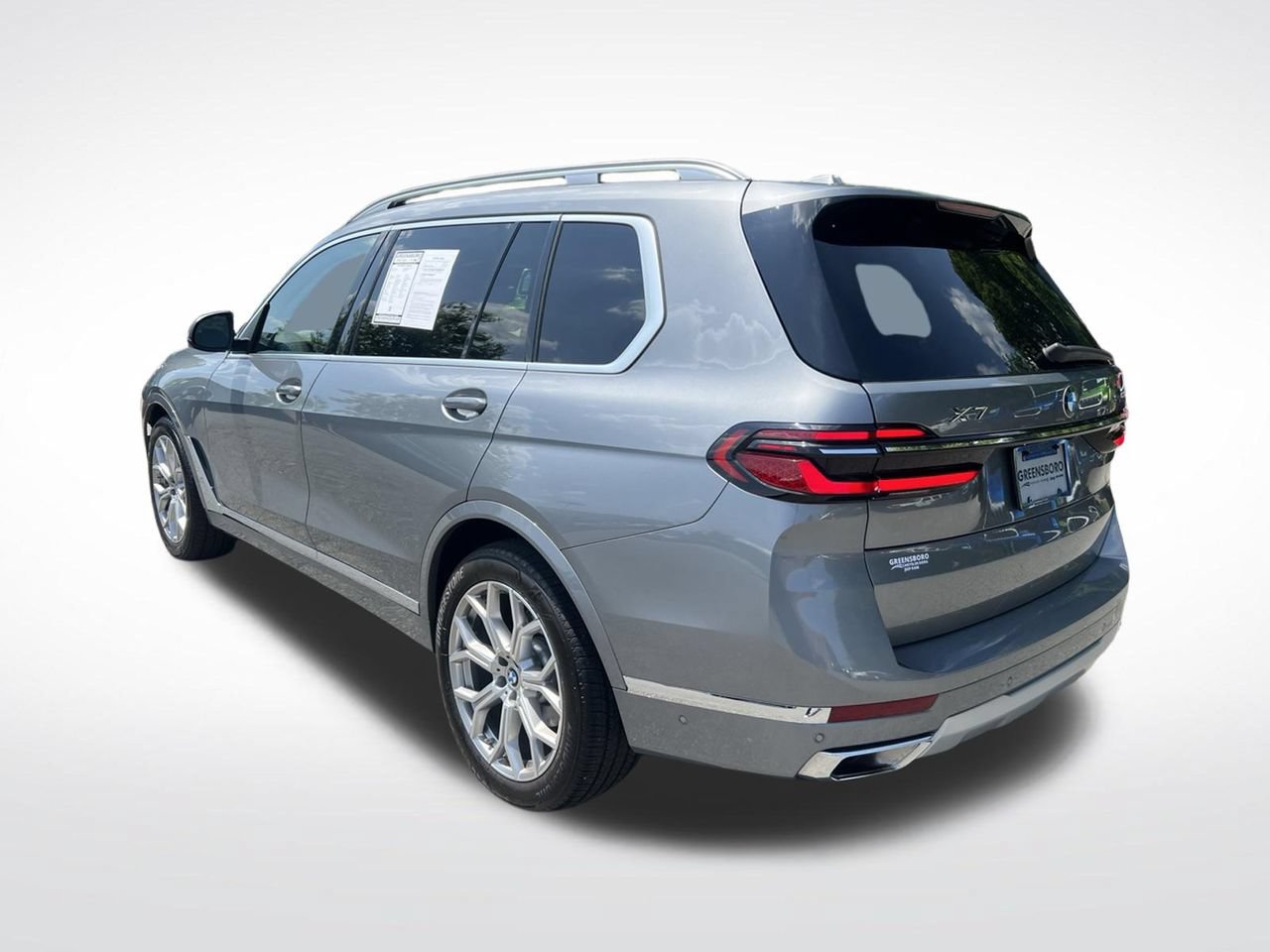 Used 2023 BMW X7 xDrive40i w/ Parking Assistance Package AWD/4WD video 3