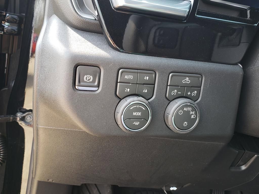 New 2026 Chevrolet Silverado 1500 LT w/ Z71 Off-Road Package AWD/4WD image 22