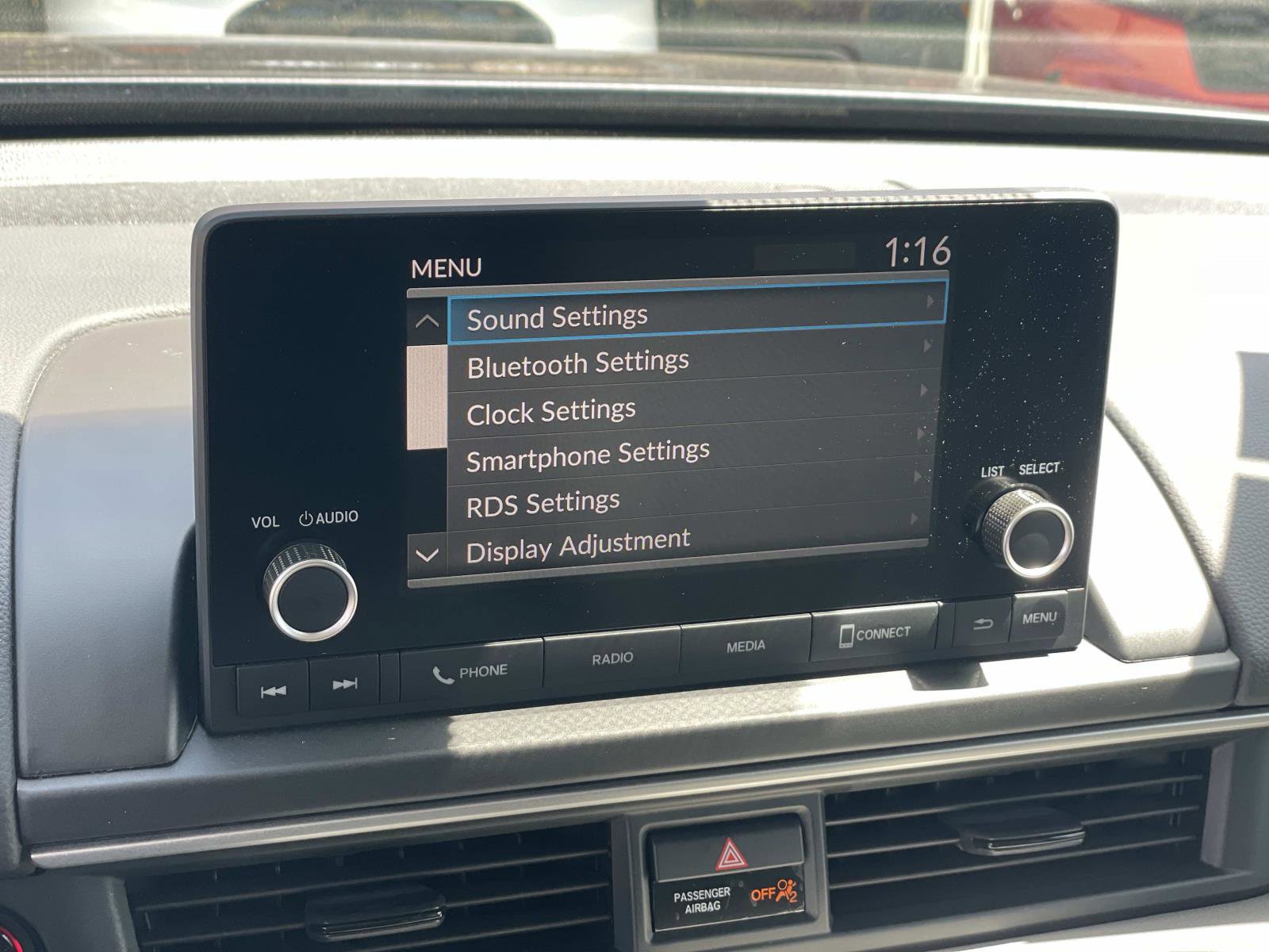 Certified 2024 Honda Pilot LX image 7