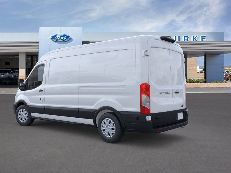 New 2025 Ford E-Transit Base image 4