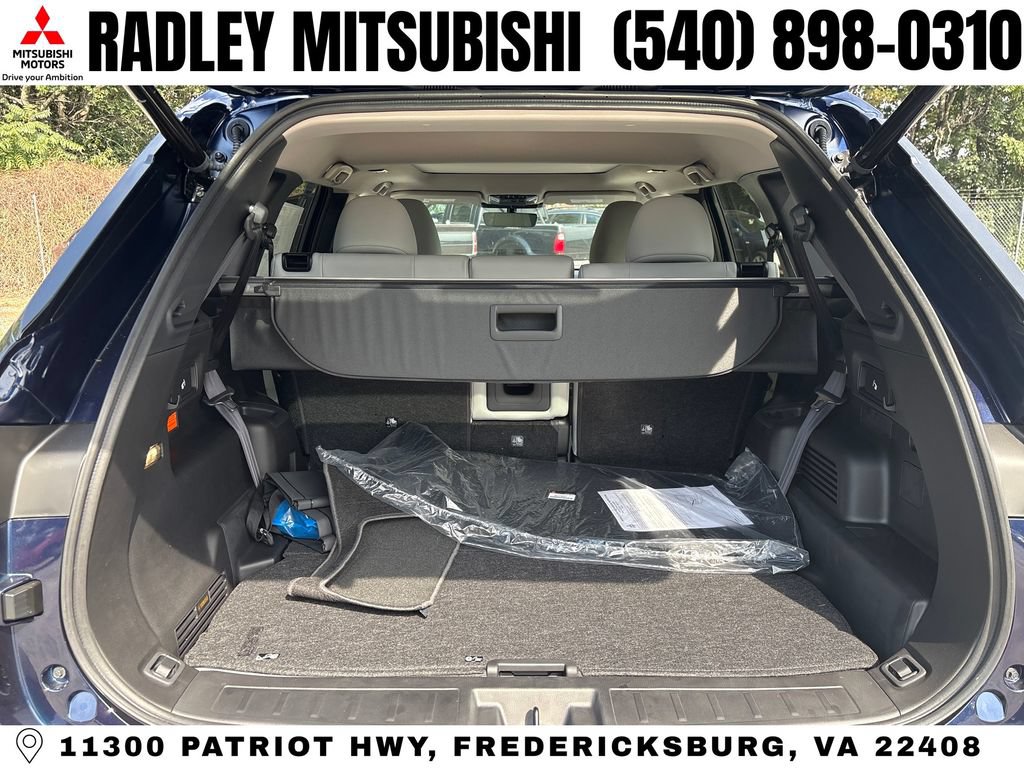New 2026 Mitsubishi Outlander SE AWD/4WD image 14